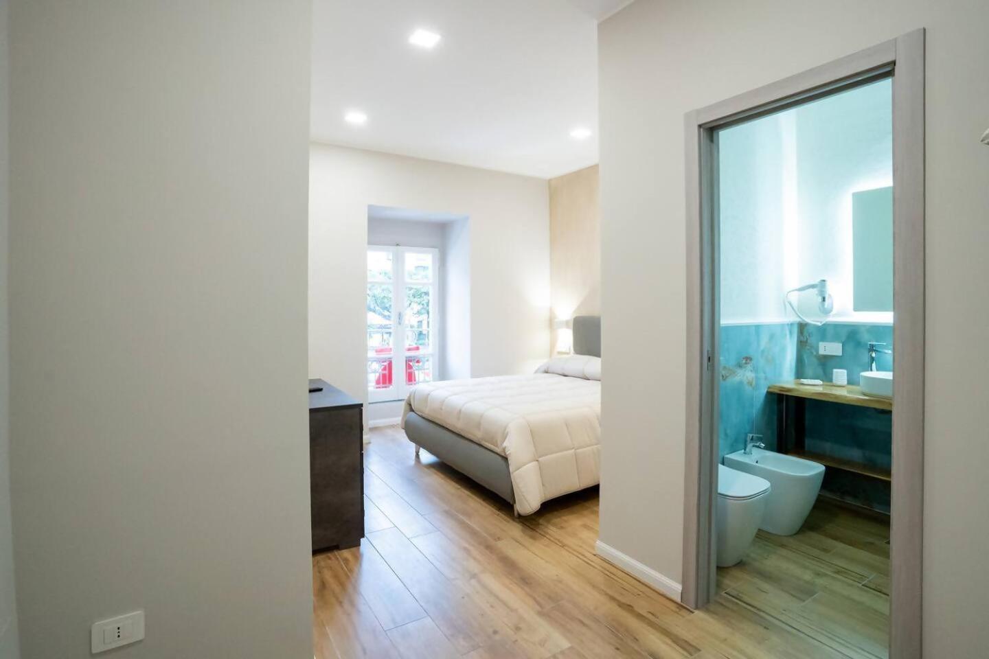 Blue Dream Suites Salerno Exteriér fotografie